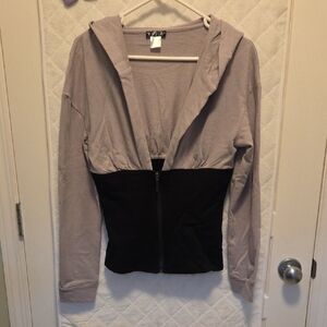 Venus Mediun Gray and Black Zipper Hoodie